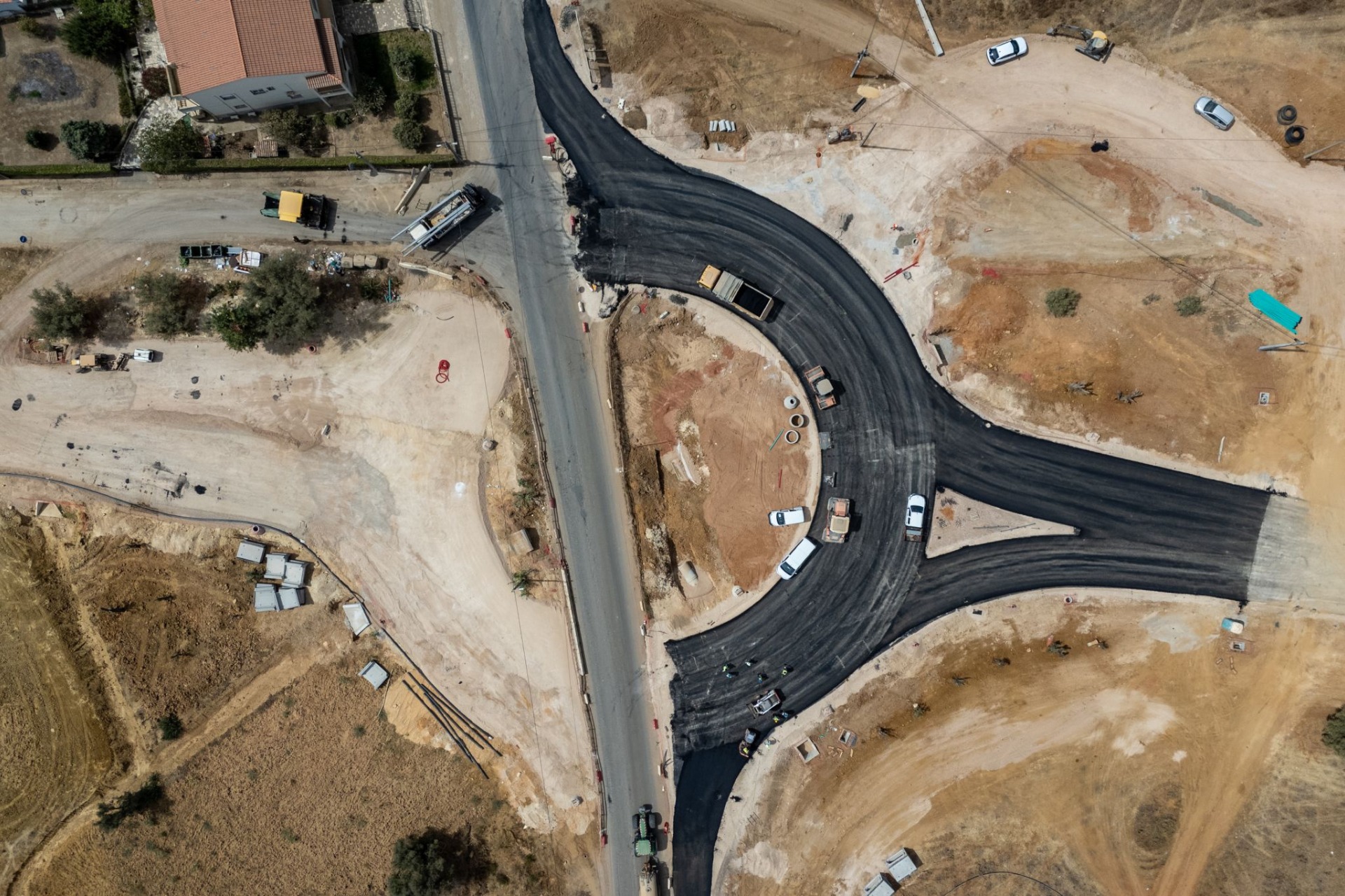 Grupo de famalicão mostra evolução de obra de 14,4 milhões no algarve