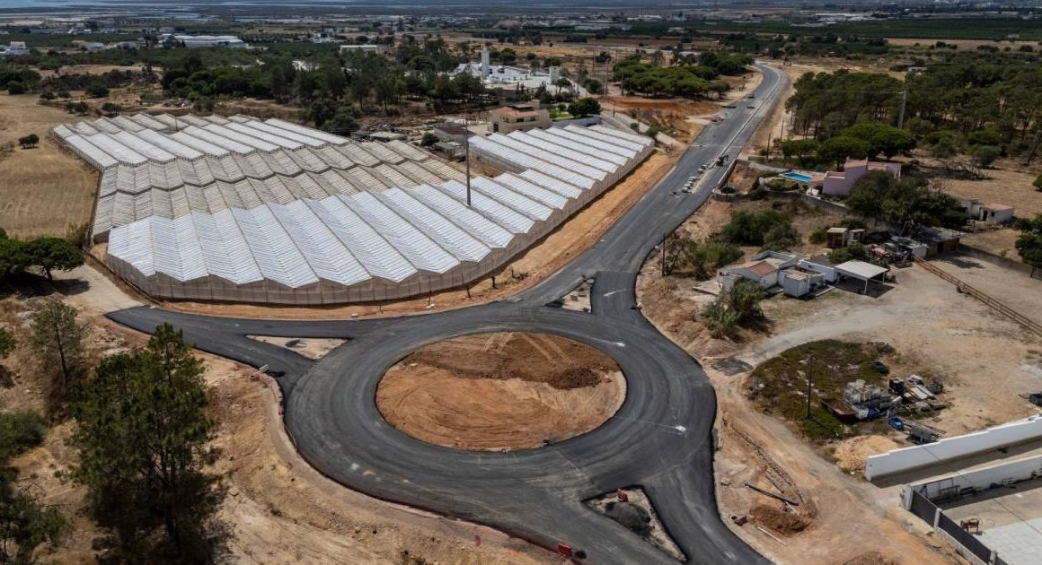 Grupo de famalicão mostra evolução de obra de 14,4 milhões no algarve
