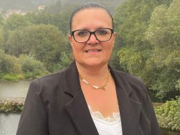 Arcos de valdevez: ex-presidente da junta absolvida em caso de ajustes diretos