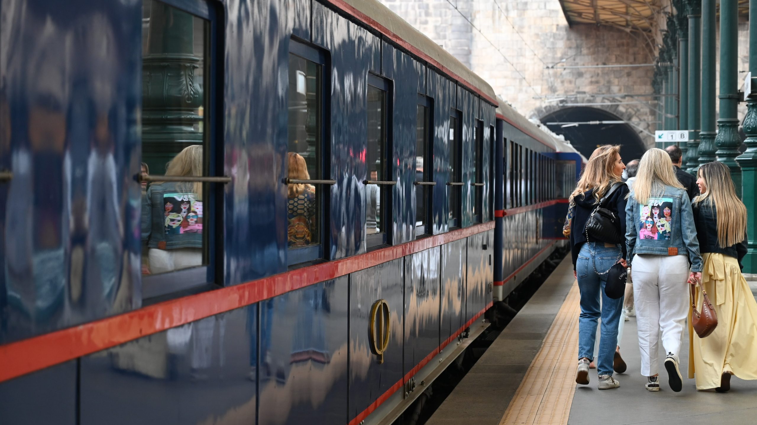 Este comboio que também é um restaurante da alta cozinha está de volta ao douro