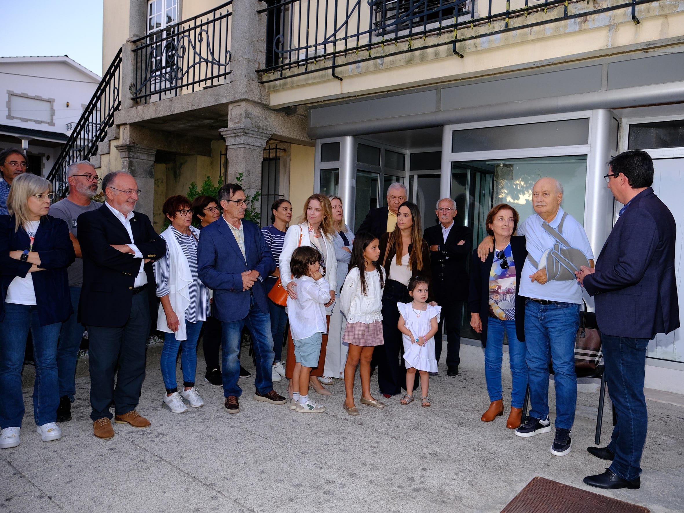 Casal de viana doa vivenda à freguesia para criar centro de apoio a alunos carenciados