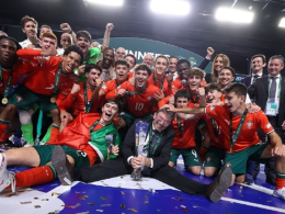 Campeões da europa de futsal de sub-19 sonham com seleção principal