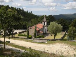 Assaltam vários carros durante a missa em paredes de coura e nem o padre escapou