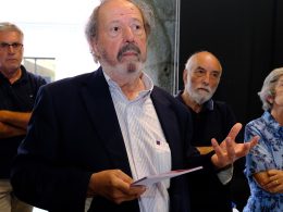 Pacheco pereira inaugurou exposição em viana do castelo