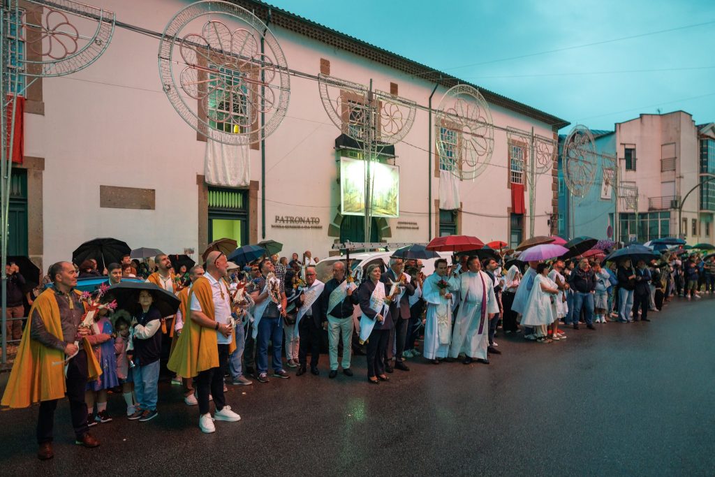 Braga: cónega volta a cumprir tradição de páscoa