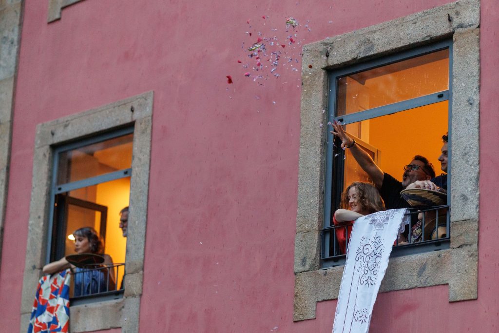 Braga: cónega volta a cumprir tradição de páscoa