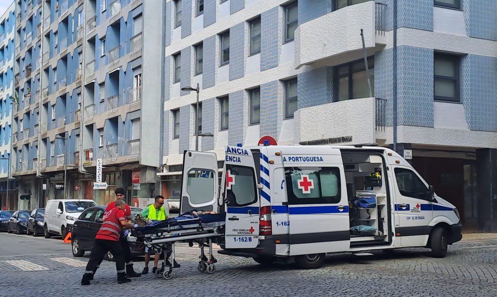 Mulher atropelada na passadeira no centro de Braga
